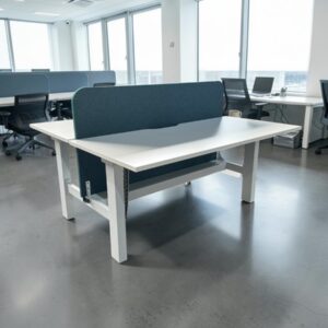 Pod of 2 back to back configuration workstation